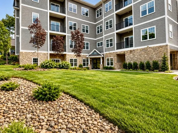 301 Bridgeport Ave, 301 Bridgeport Ave #155cf1d1c, Shelton, CT 06484