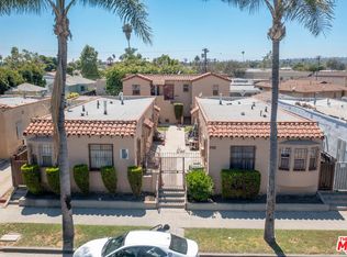 6223 S Van Ness Ave, Los Angeles, CA 90047