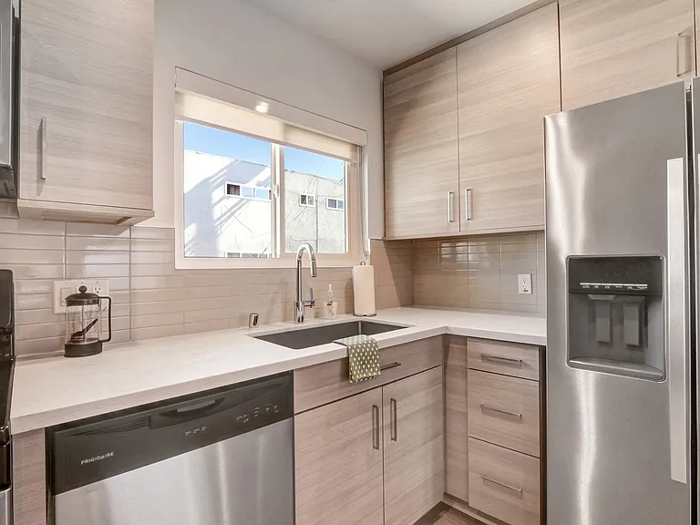 Citra Apartments — Photo 12