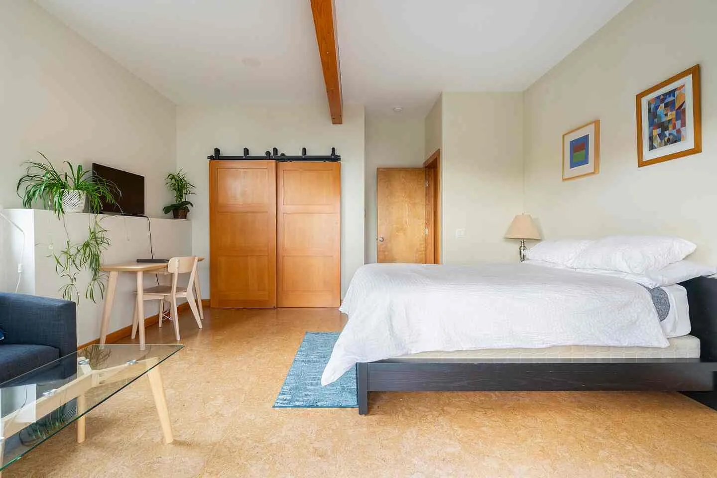 1 bed, 530 sqft, $1,550 — Photo 2