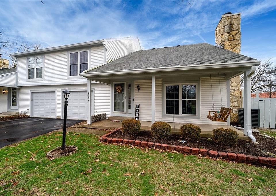 1st image of 1024 Foxshire Pl