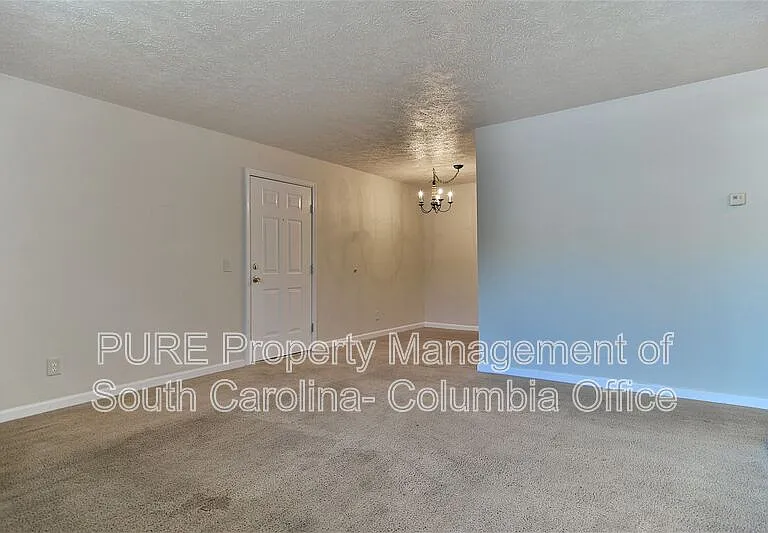 1002 Old Manor Rd — Photo 11