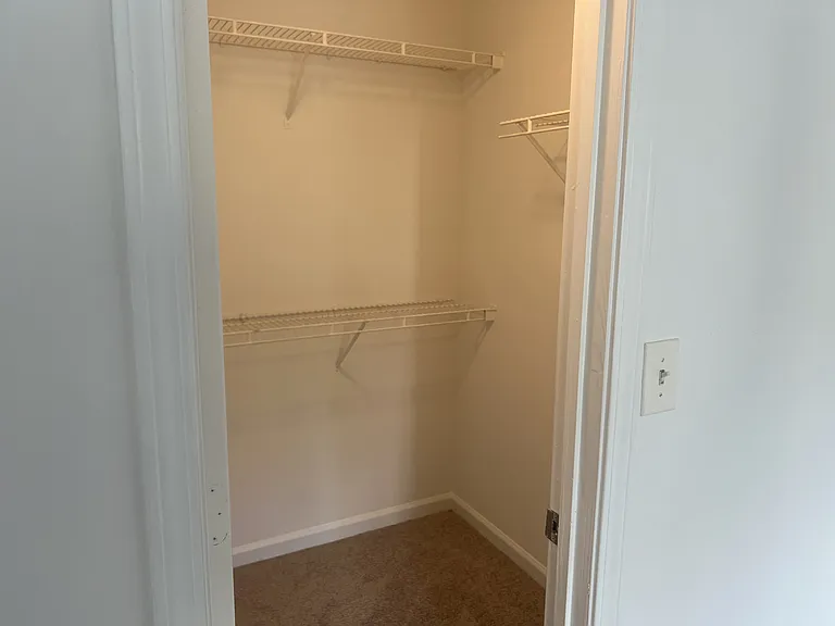 Wesley St. Claire Apartments at Lawrenceville — Photo 159