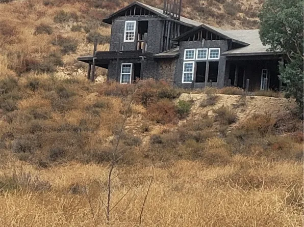 23960 Estelle Mountain Rd, Perris, CA 92570
