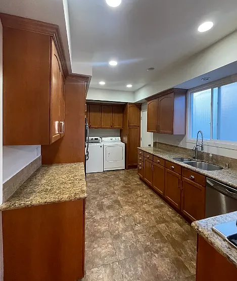 3690 Fillmore St LLC — Photo 1