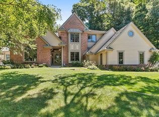 19105 Baythorn Way, Brookfield, WI 53045