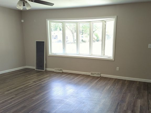 5th image of 1726 Drexel Dr