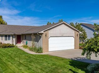 317 W Canyon Lakes Dr, Kennewick, WA 99337
