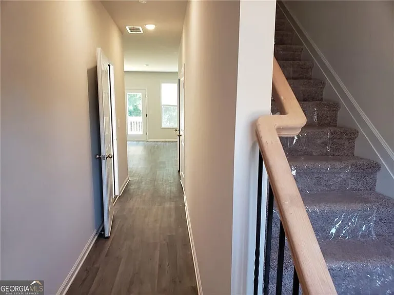 2725 Daybreak Ct NW — Photo 8