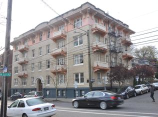 2232 NW Everett St APT 34, Portland, OR 97210
