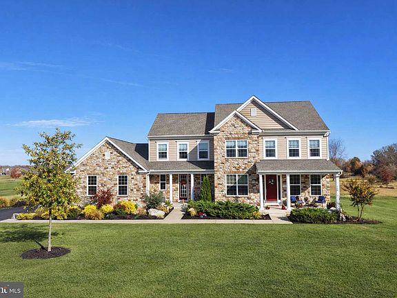 3rd image of 10830 Justabout Farms Ln