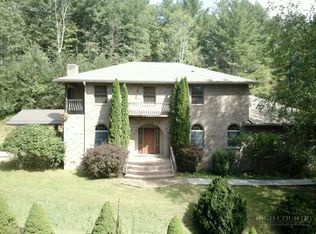 2253 Grassy Creek Rd, Grassy Creek, NC 28631