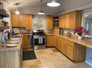 2653 Lawrence Ave, Lockport, IL 60441