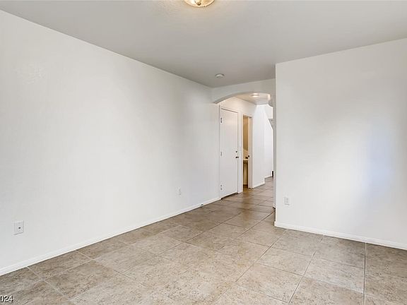 4th image of 7417 Granada Willows St