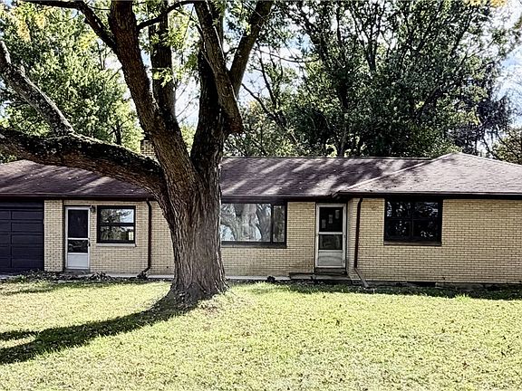 4th image of 7542 Wilson Sharpsville Rd