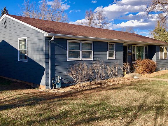 3rd image of 600 Balsam Ln