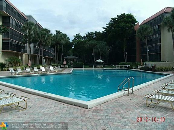 3rd image of 2806 N 46th Ave APT 344D