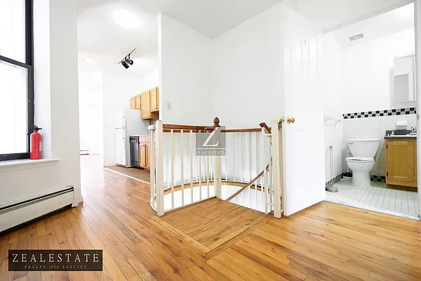 Rented by ZealEstate Group Inc | media 25