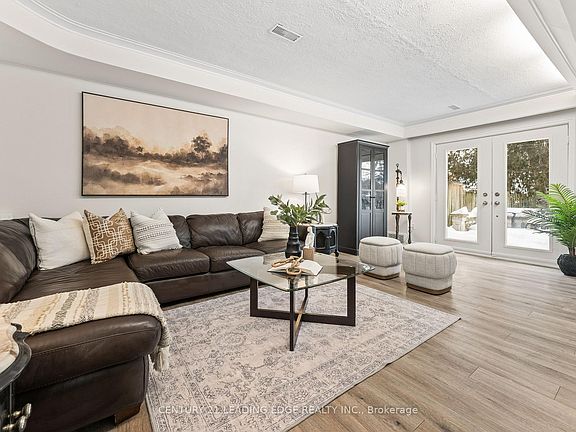 4th image of 236 Cedar Ave