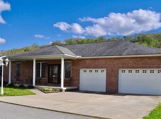 22 Township Road 1301, Chesapeake, OH 45619