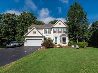 361 Sleepy Hollow Farm Rd, Warwick, RI 02886