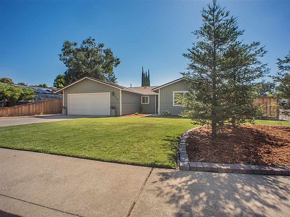 3rd image of 310 Christina Dr