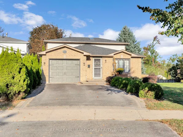 24 Rundle Cres, Barrie, ON L4N 8E7