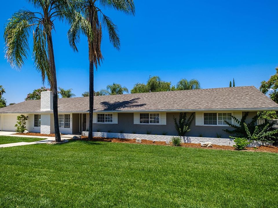 1st image of 401 Eucalyptus Dr