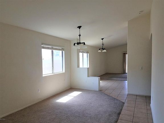 2nd image of 7922 S Clarkson Ct
