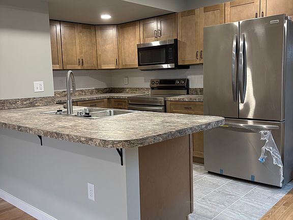 5th image of 1008 N Cedar St #2