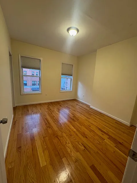 Building Photo - 257 Grove St #3