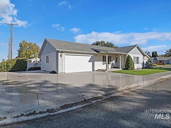 2nd image of 2122 Bitterbrush Ct