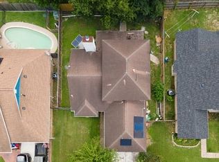 12066 Kleinmeadow Dr, Houston, TX 77066