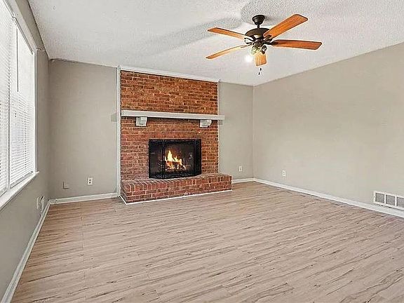 2nd image of 4460 Marjorie Rd