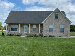 132 Holly Ct, Unionville, TN 37180