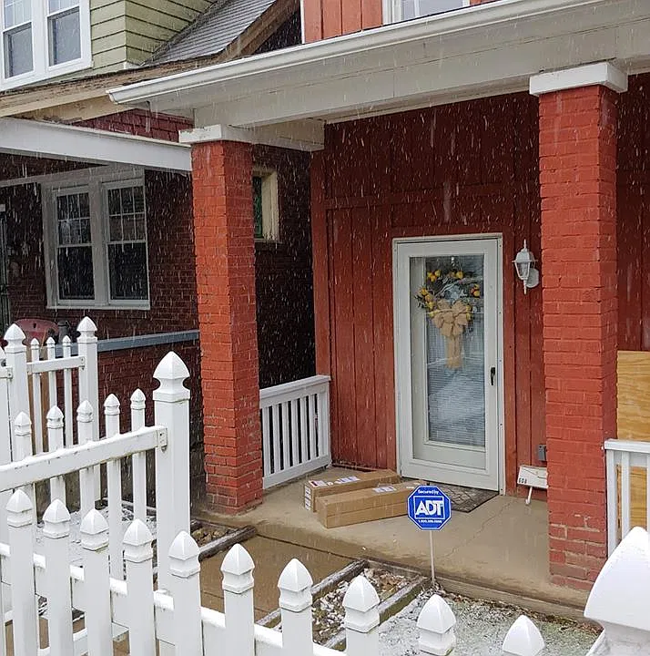 608 Griffin St