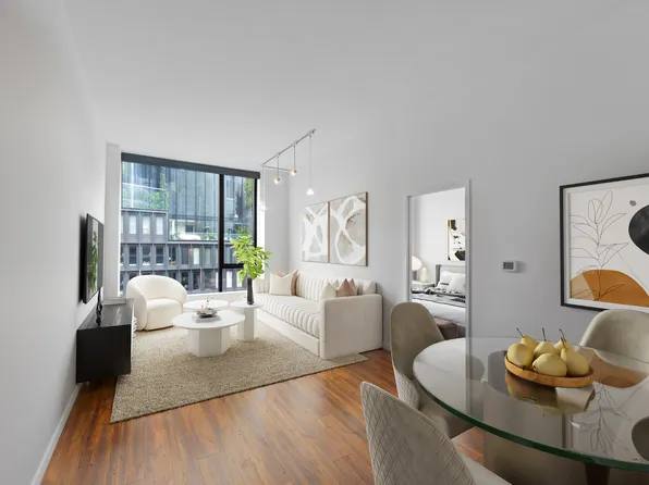 255 Hudson Street image 1 of 8