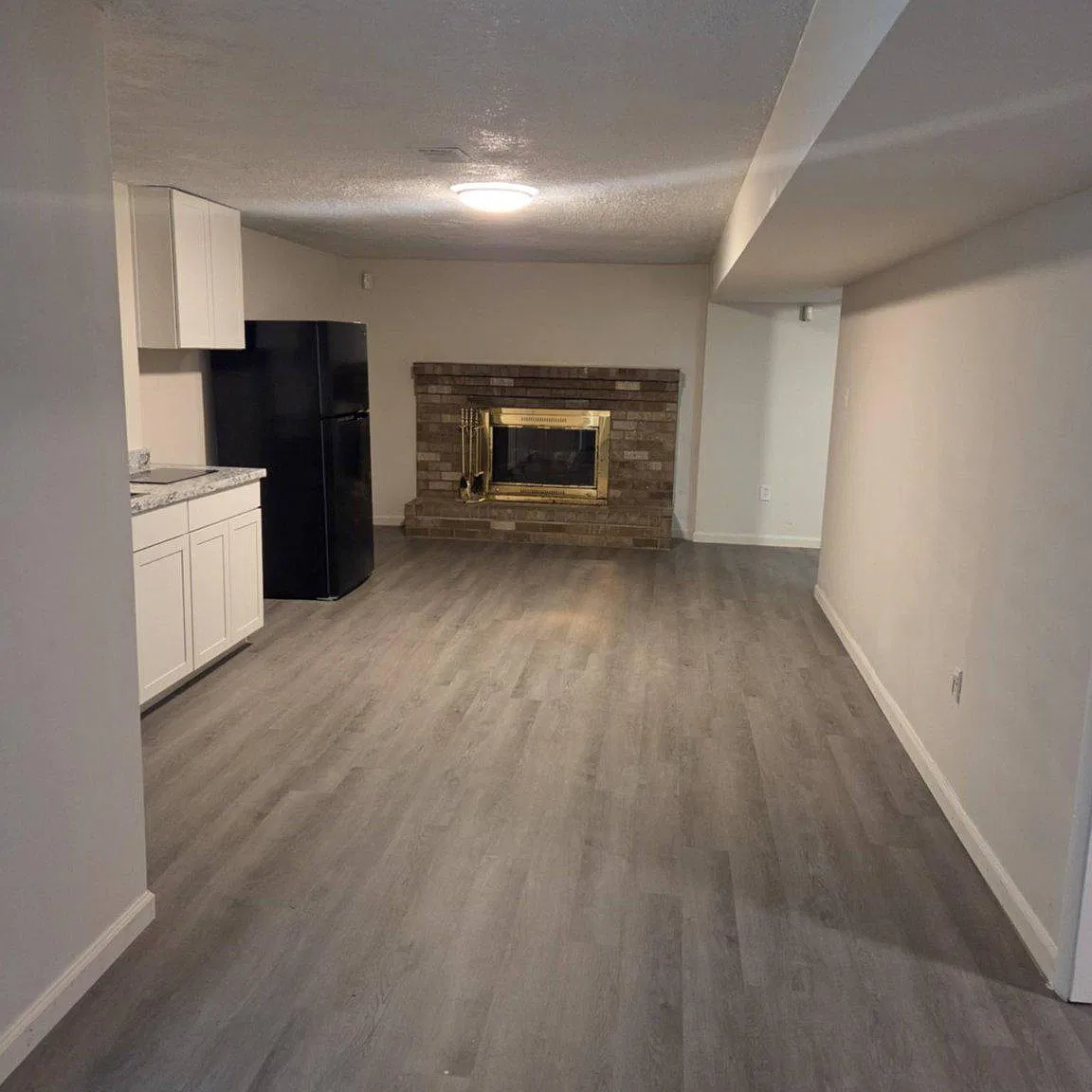 1 bed, 1.0 bath, 1276 sqft, $1,800 — Photo 1