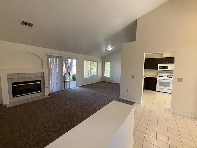 9028 Starmount Dr — Photo 7