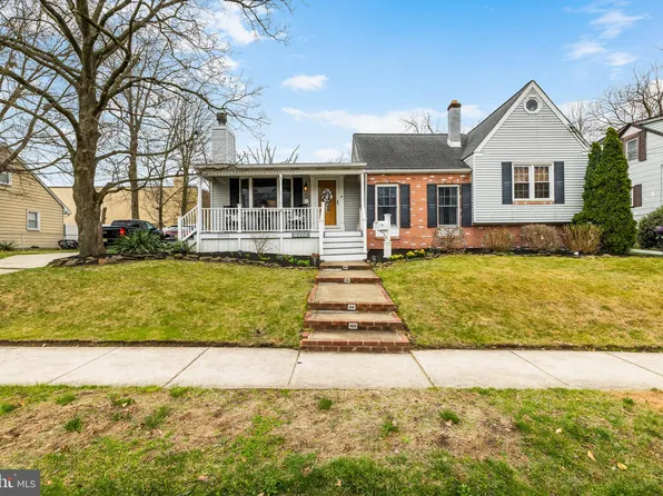 232 E Olive St, Westville, NJ 08093