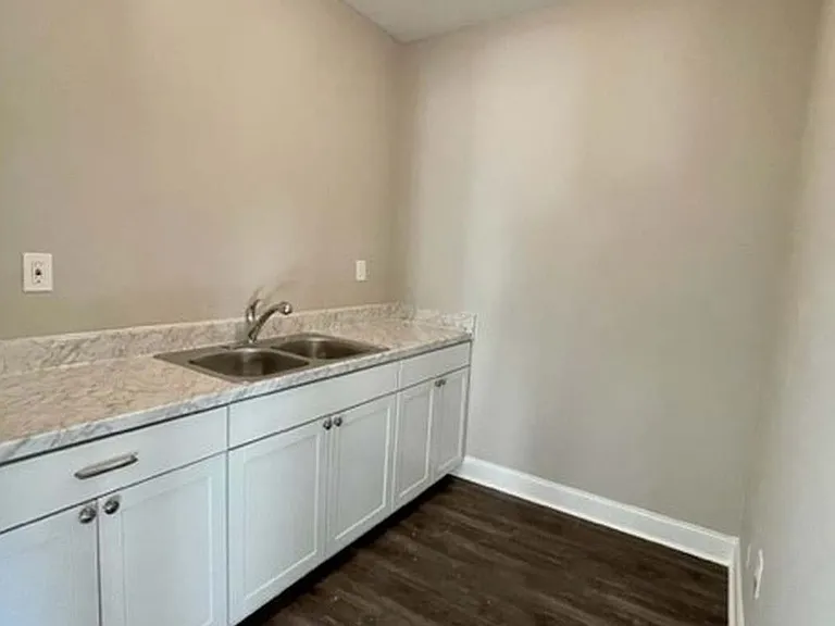 26 Bradley Dr — Photo 9