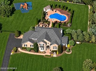 15 Rodeo Dr, Jackson, NJ 08527
