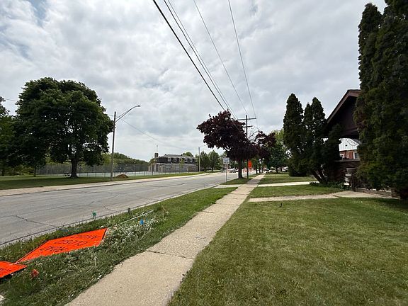 4th image of 2108 Washington Rd
