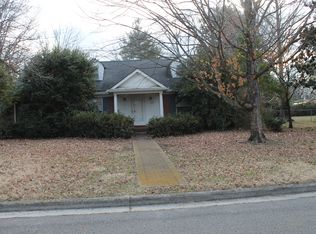 220 Wilson Ave, Murfreesboro, TN 37130
