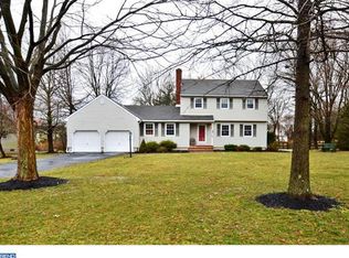 297 Westcott Blvd, Pennington, NJ 08534