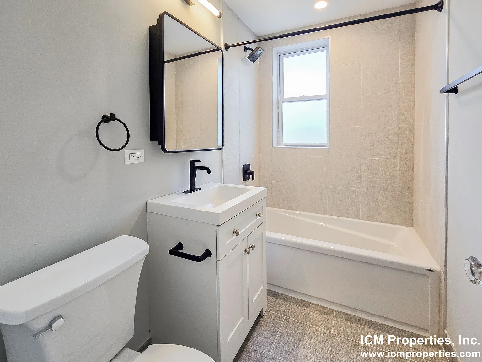 2 bed, 965 sqft, $2,895 — Photo 4