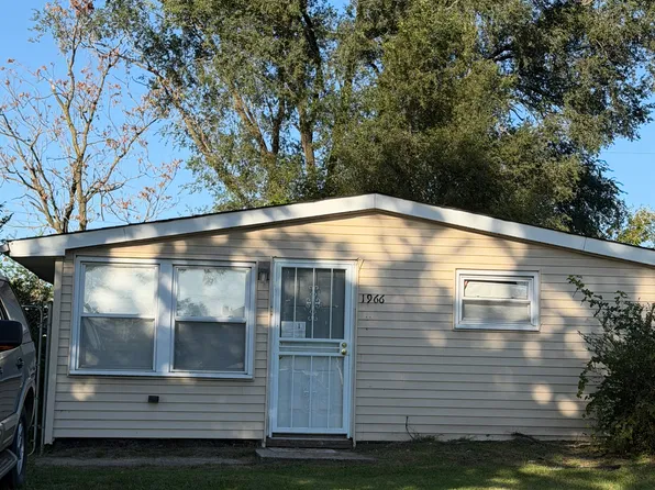 19 Xx Martin Luther King Dr, Gary, IN 46407