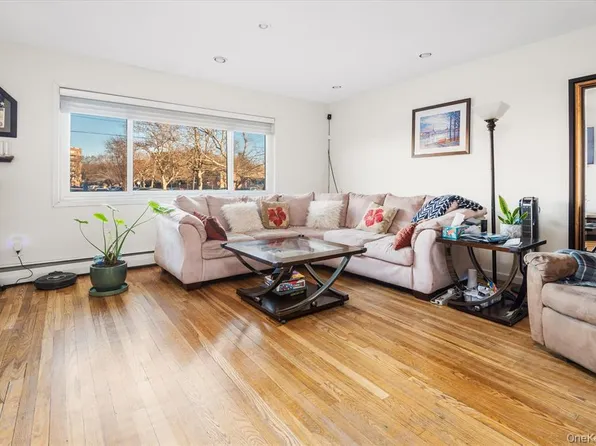 151-42 82nd Street image 2 of 24