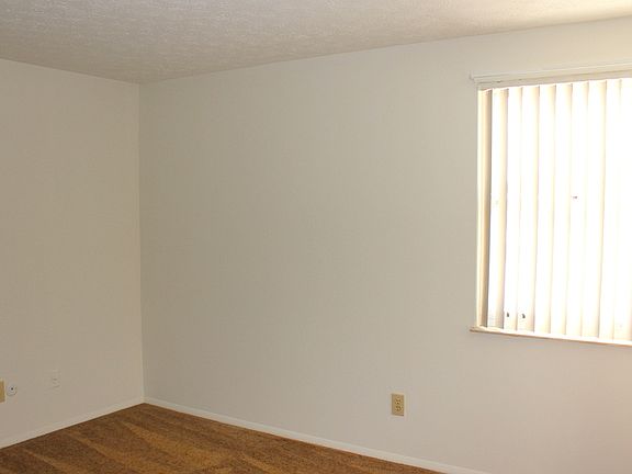 5th image of 8132 Mount Charles Dr