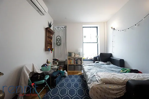 Rented by Rennit Inc. | media 22